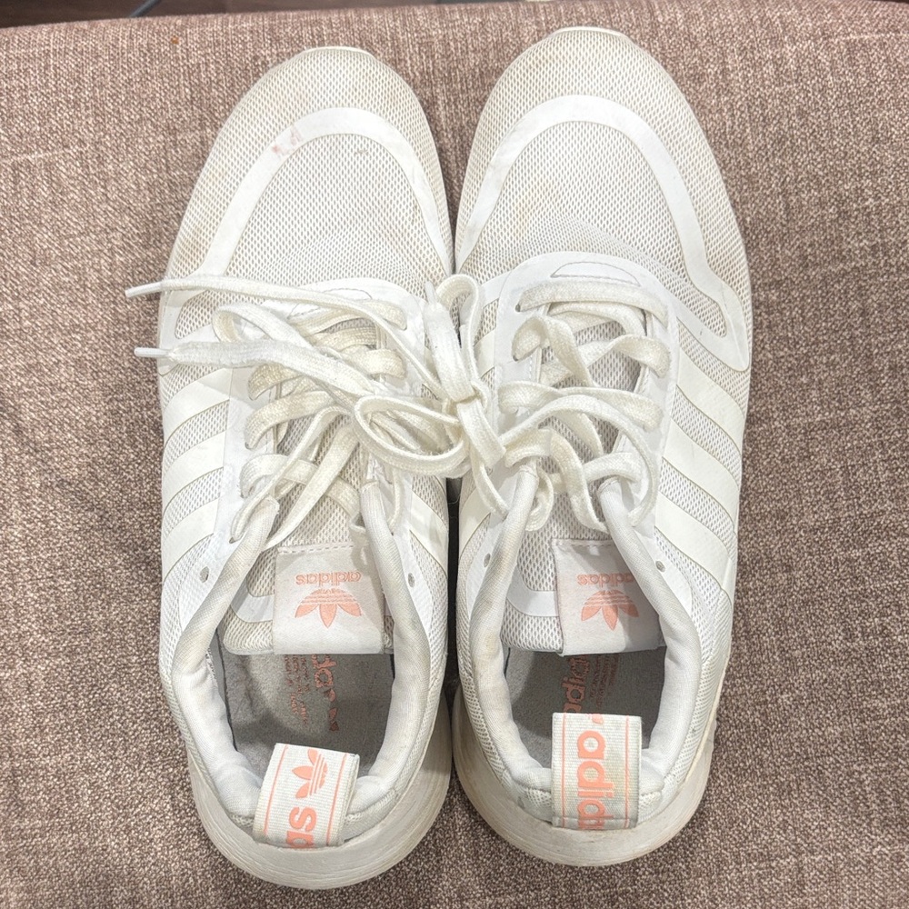 Adidas White with pink accent Sneaker